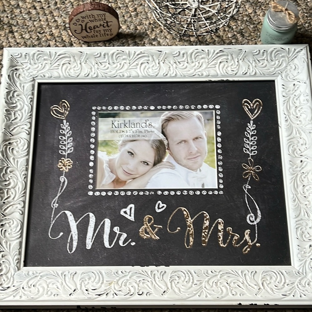 Mr & Mrs Frame - chalkboard inspired (holds 7x5 photo)